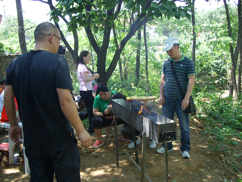 2011-农家乐团建